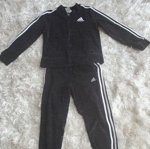 Kids Adidas track siut